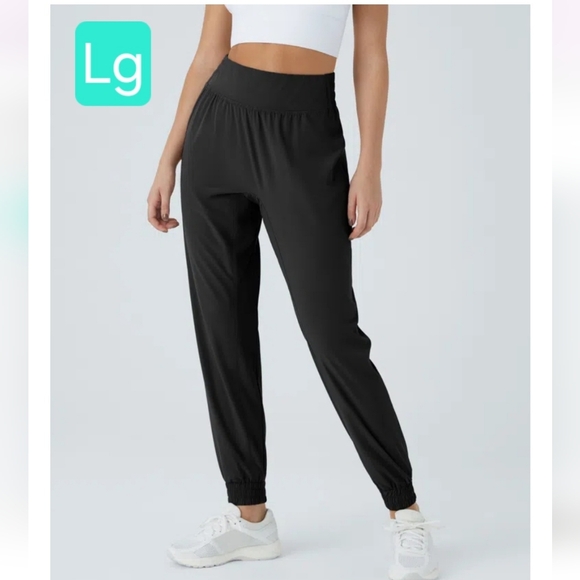 HALARA Pants - Halara High-waisted Joggers